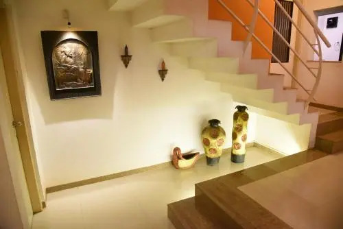 The Mango Villa