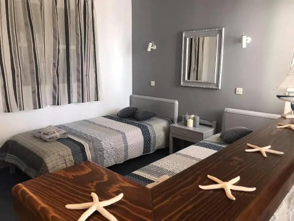 Elenis Studios&Apartments