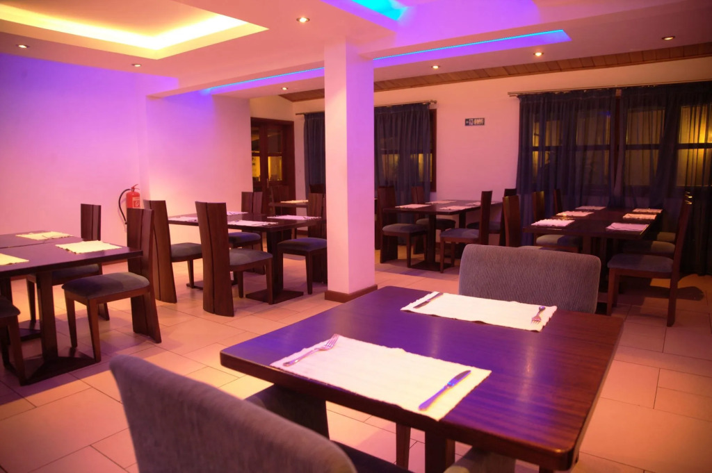 OSinkirri Hotel