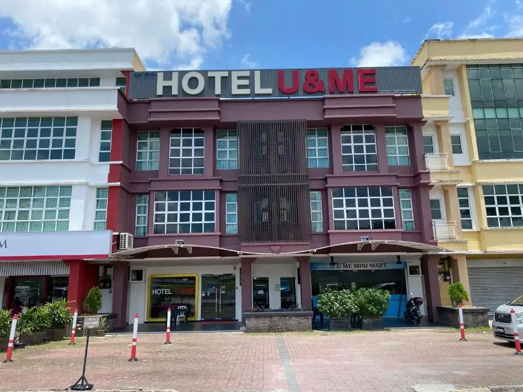 U & Me Hotel