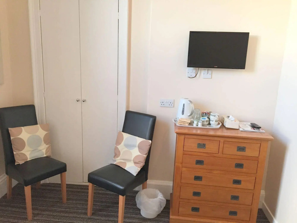 Tania Guest House