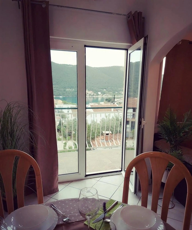 Apartment Meri in Grebastica
