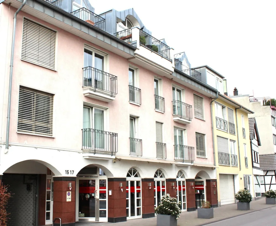 a-partment Cologne Riverside