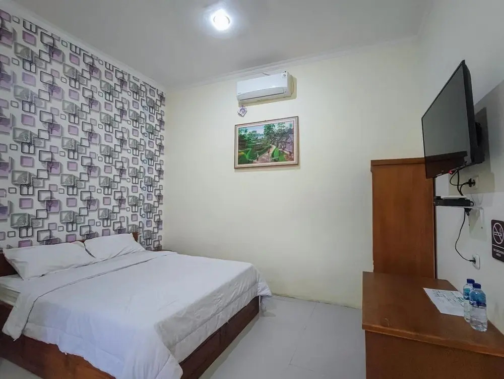 RedDoorz at Tanakatto Homestay Waikabubak