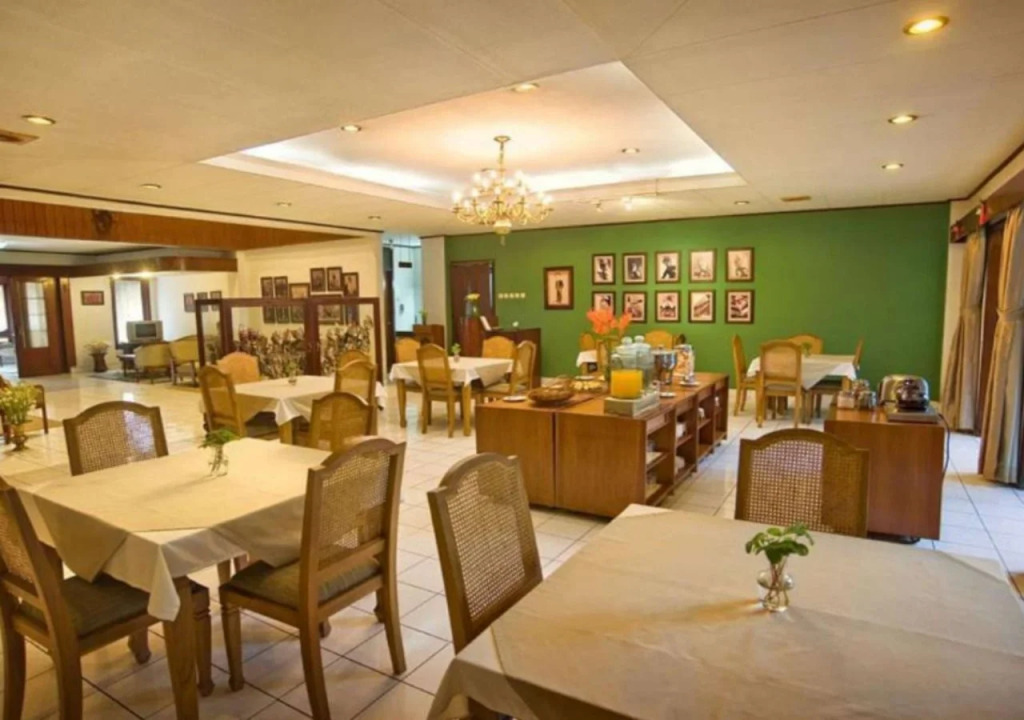 Paniisan Hotel