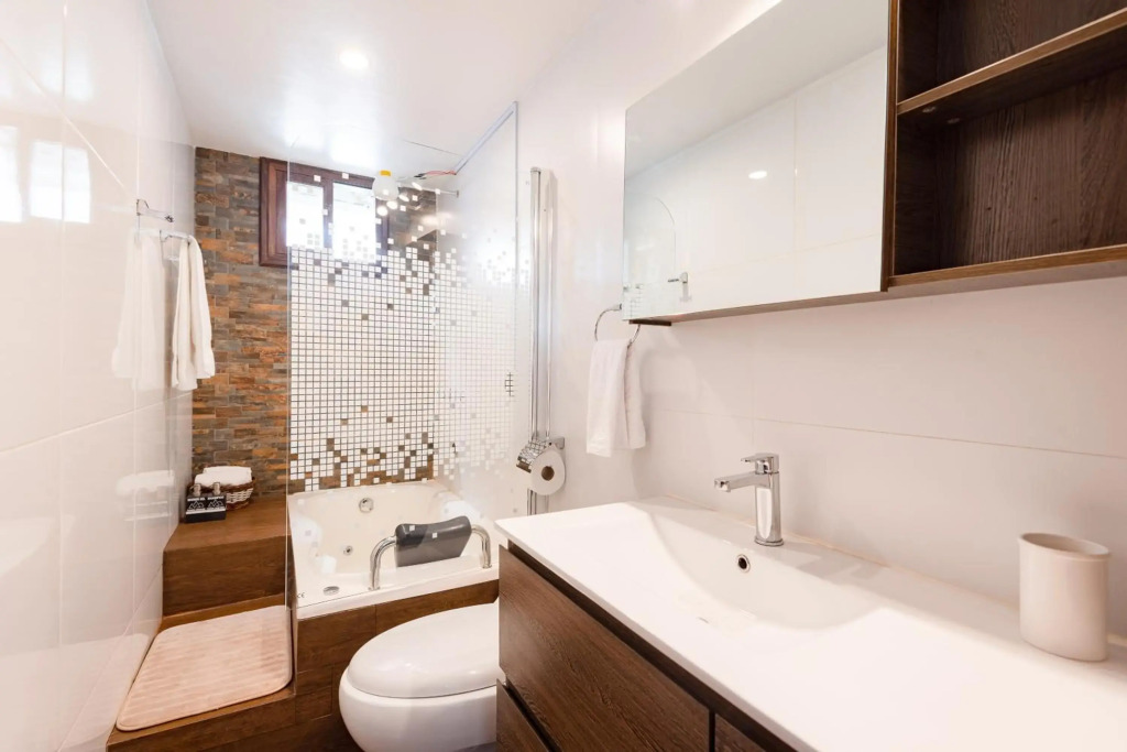 Town Center Apartments