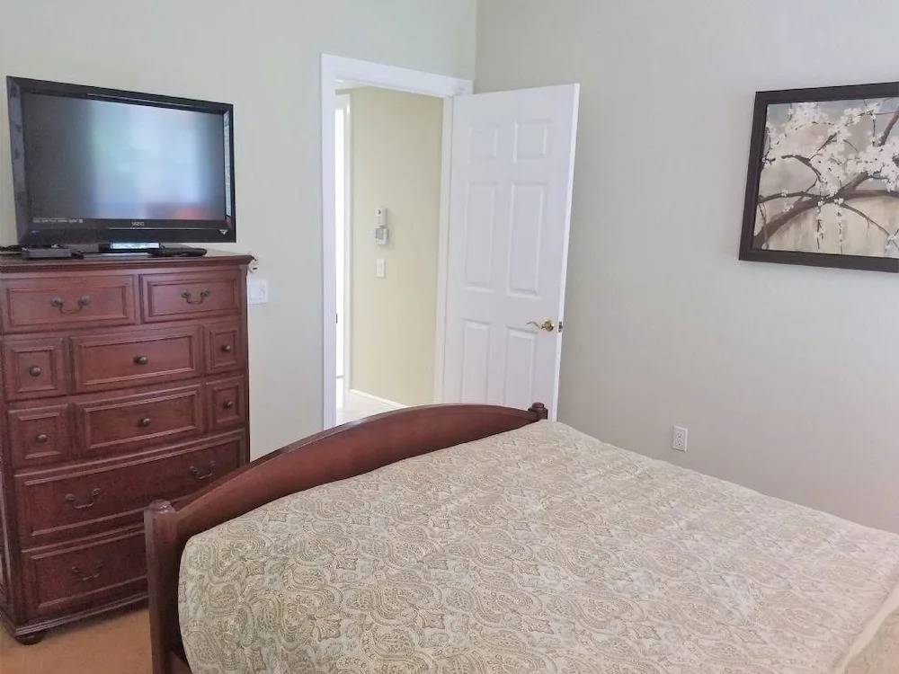 Cascada Way Condo