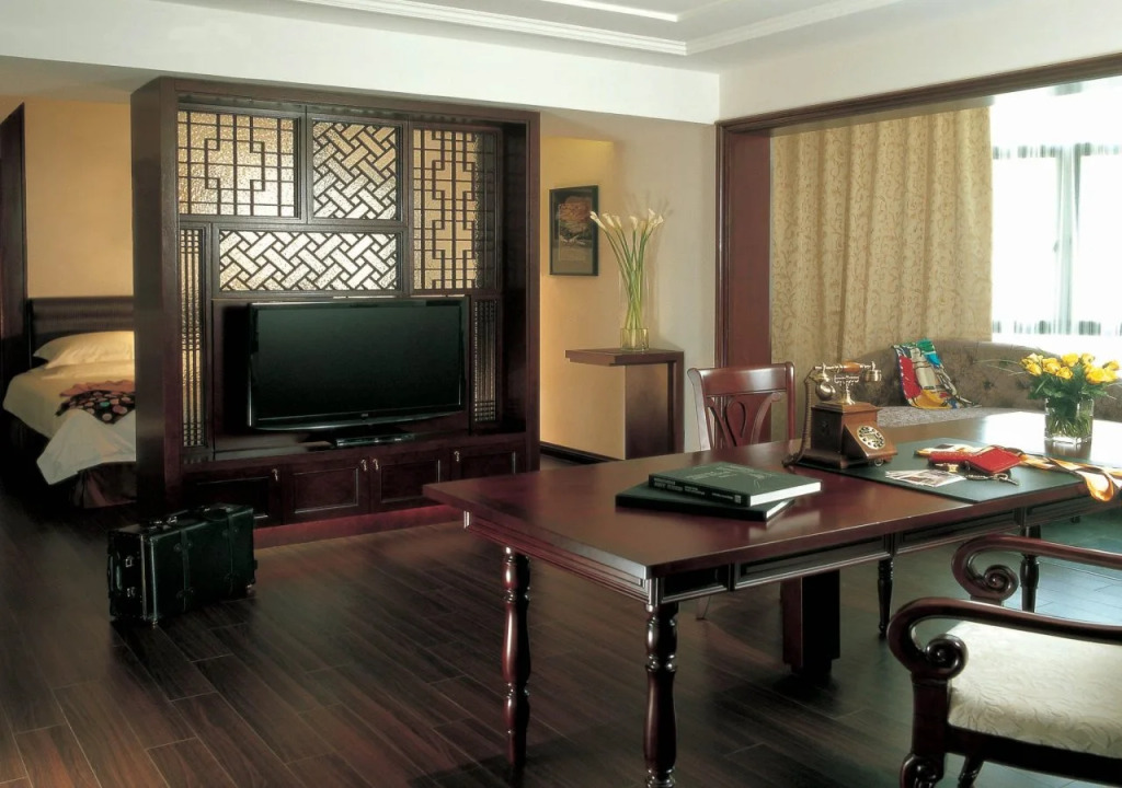 @ Gallery Suites
