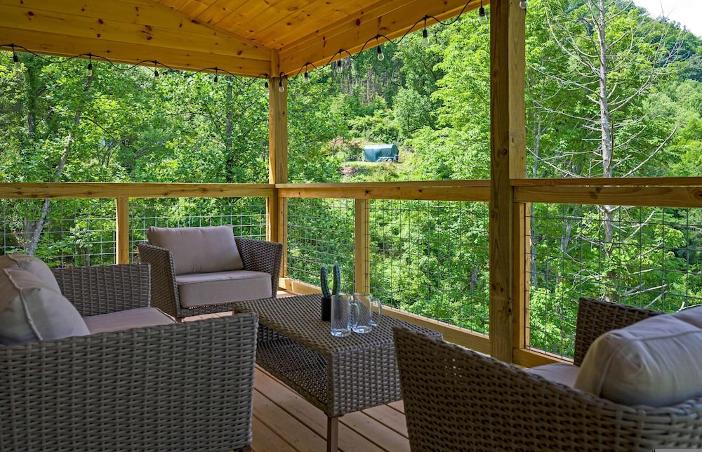 Stunning 4 King Suites Hot Tub Views Gamerm