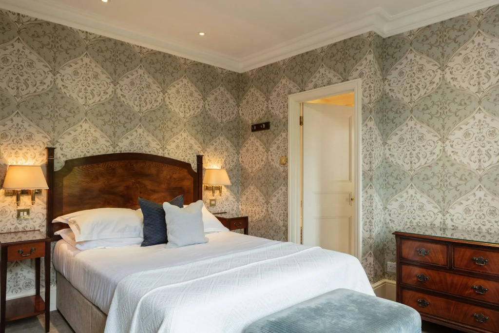 The Petersham