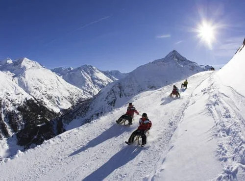 Apart Mount Everest