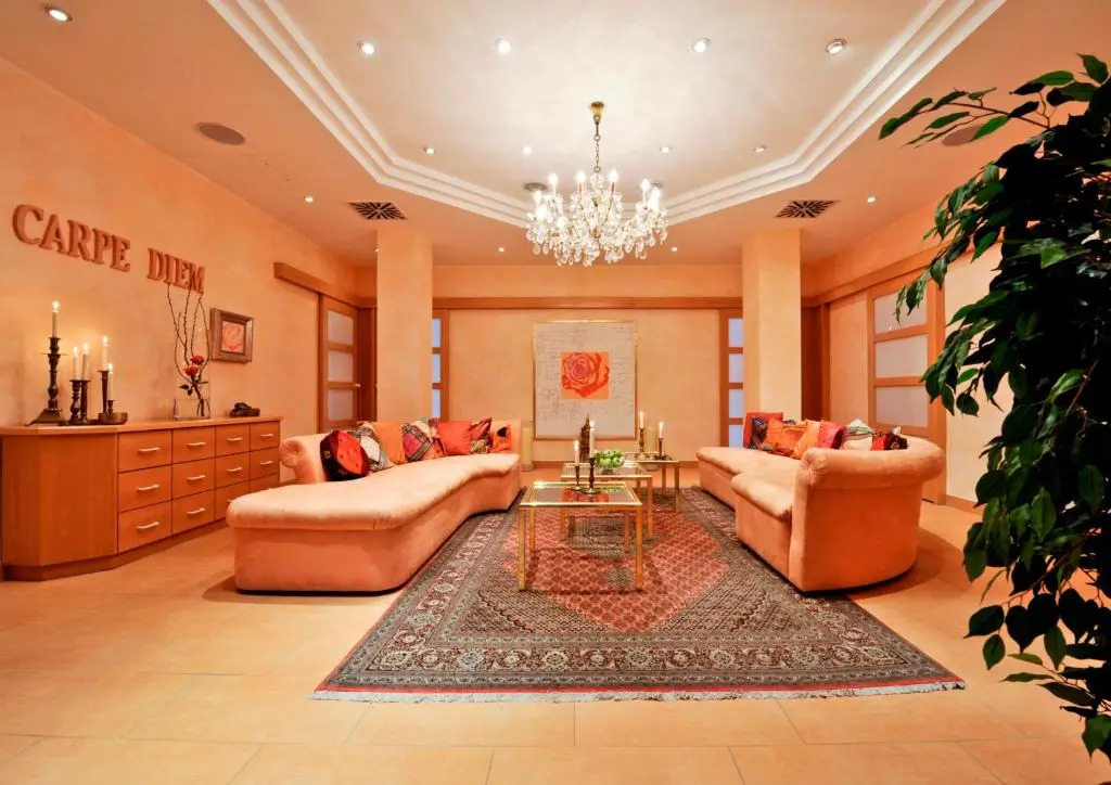 HerzogsPark Studios & Apartments