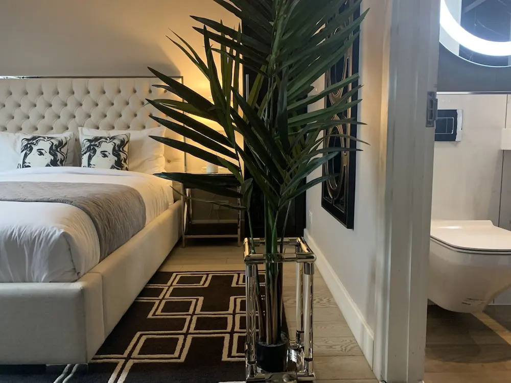 Sakkson House Boutique Rooms & Suites