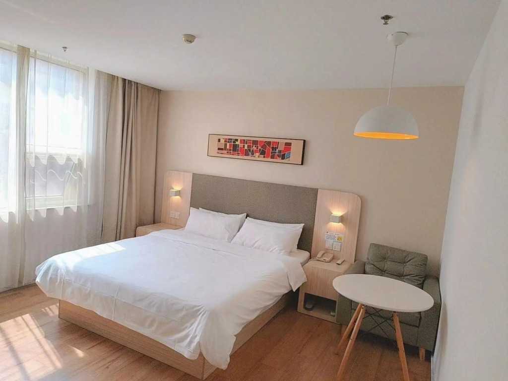 Hanting Hotel Wuxi Donggang Hongdou Wanhua City