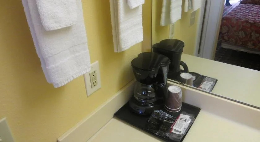 La Grange Executive Inn and Suites