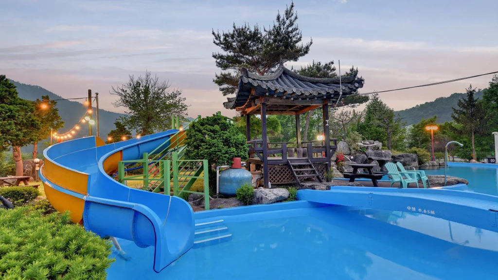 Kapyeong Ilsang Talchul Pension Water Slide