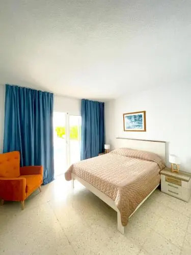 Villa Julia, First Line, 3 Bedrooms, Stunning Ocean View and Pool in Callao Salvaje