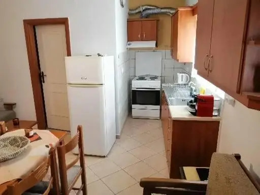 Samos House