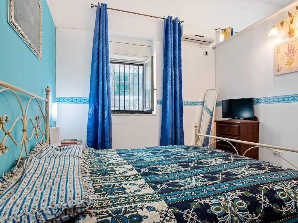 Traditional Holiday Home in Siracusa Near Seabeach