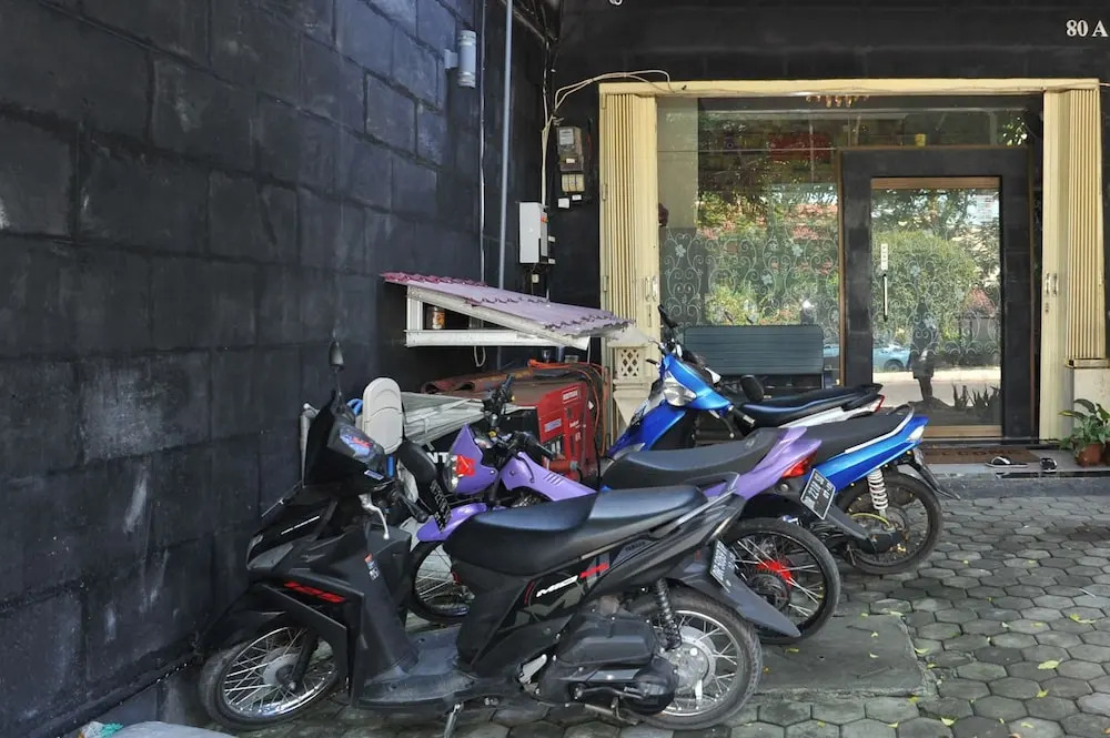 Airy Mataram Cakranegara Sriwijaya 80 Lombok