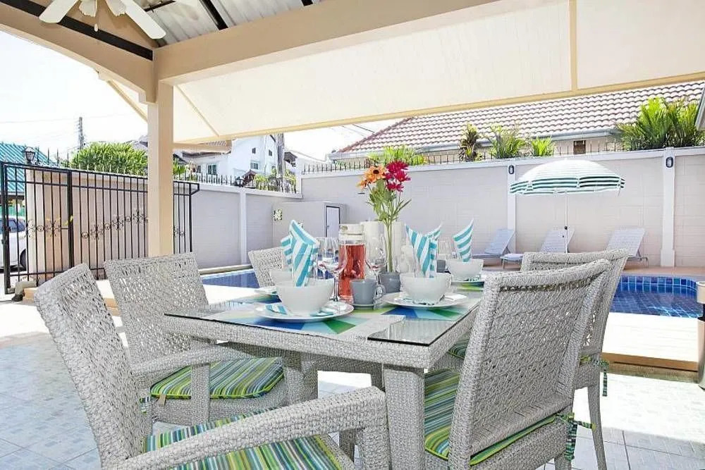 Villa Enigma