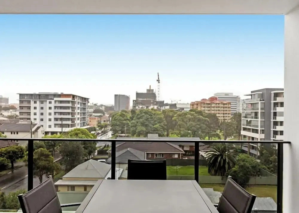 Astra Apartments Wollongong Kembla St