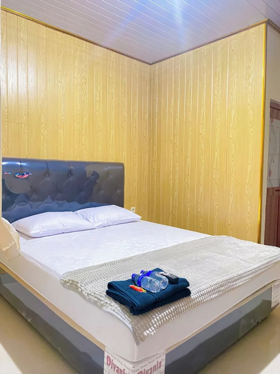 dWF Hotel