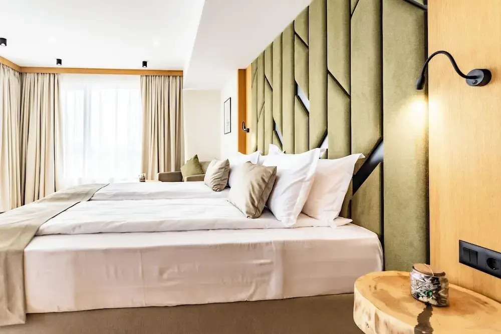 Natura All Seasons Boutique Hotel
