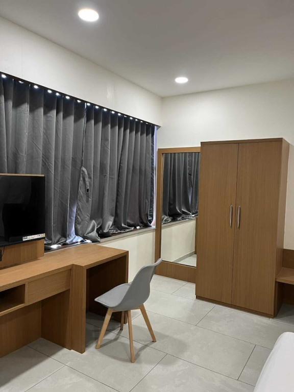 Urban Stays Service Apartment, Nagpur