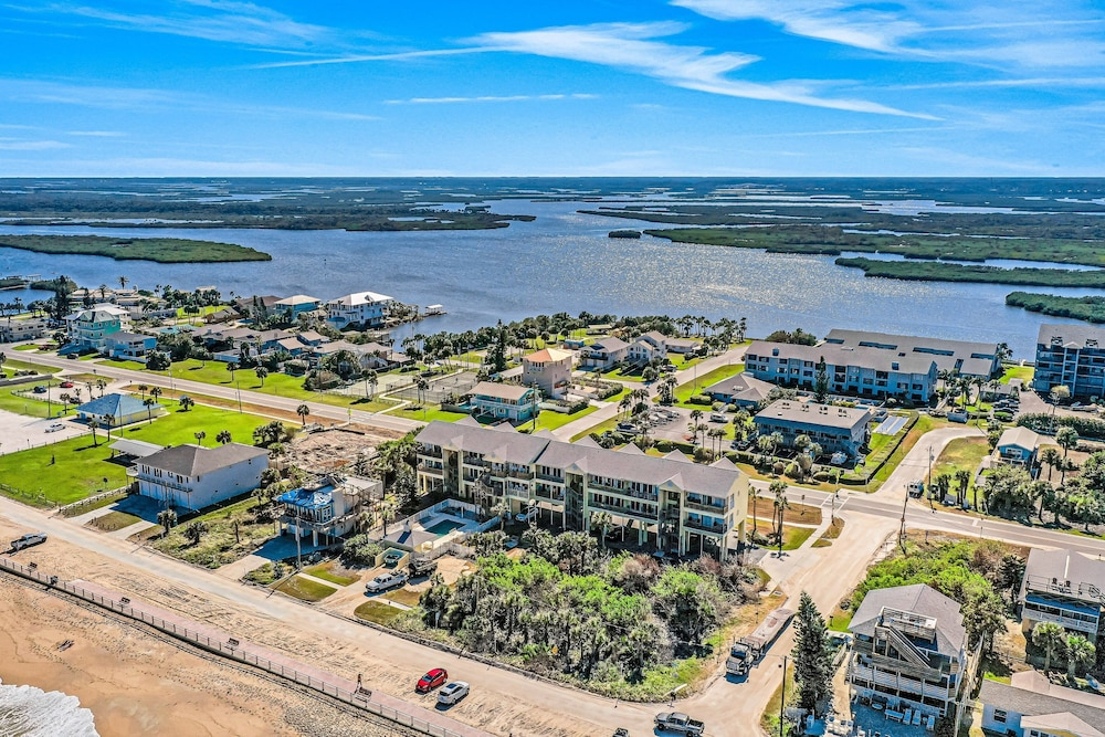 Ocean Club At Turtle Mound 206 - Siesta Breeze