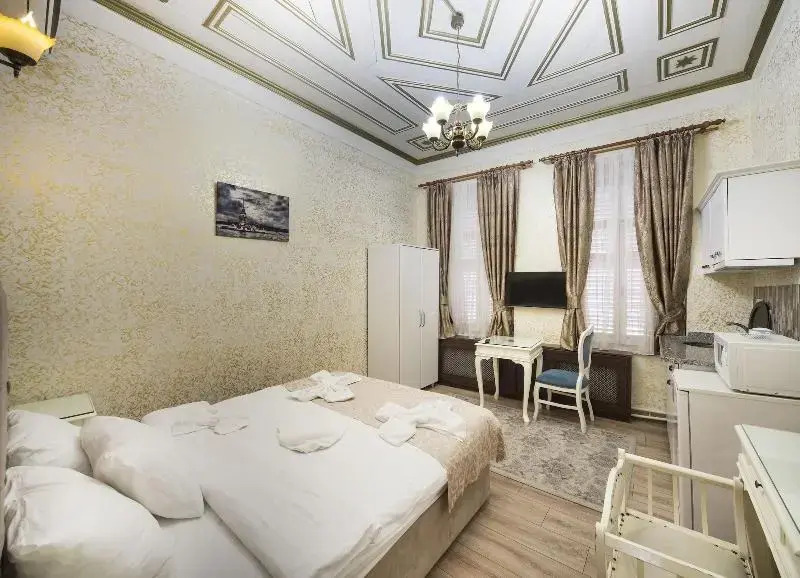 Emre Residence Suites