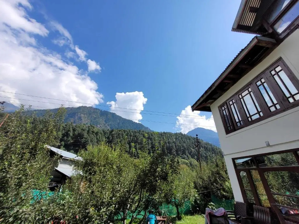 OYO Apple Garden Guest House