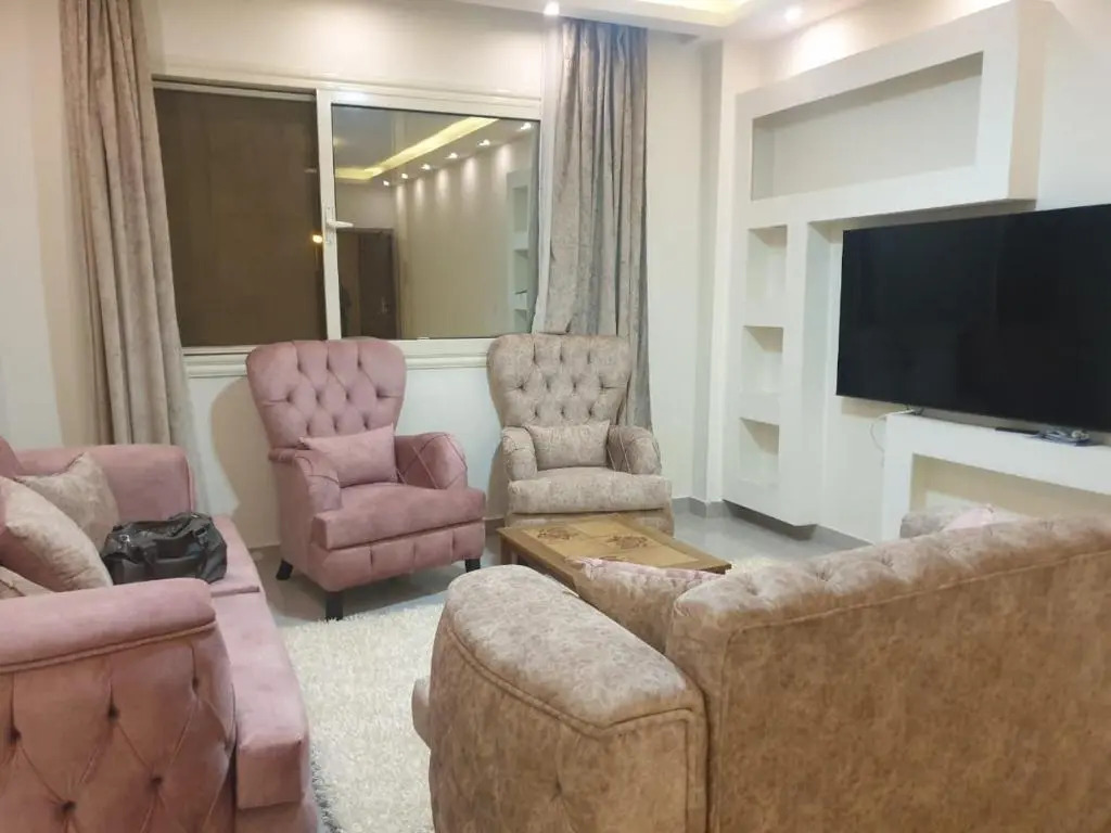 Kayan Apartment