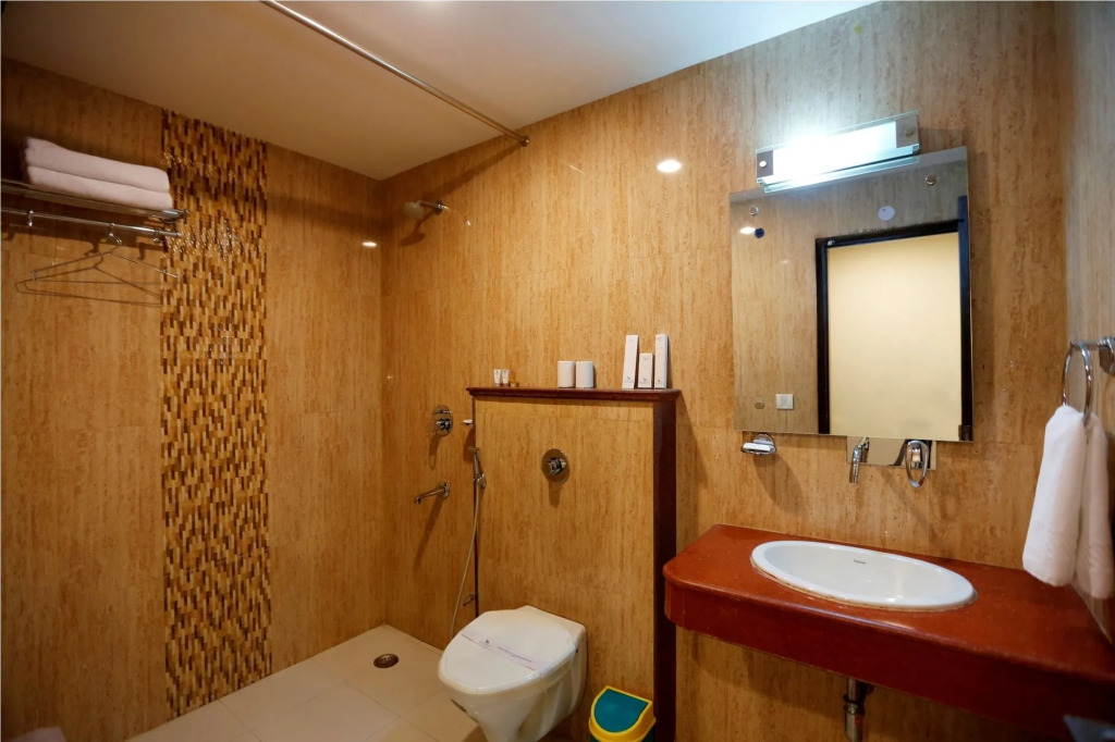 Hotel D'Capitol- Delhi Airport