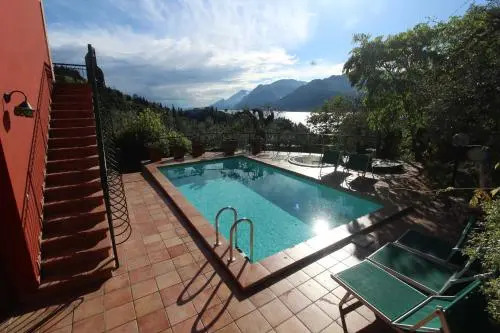red house conditioned whit pool enchanting lake view