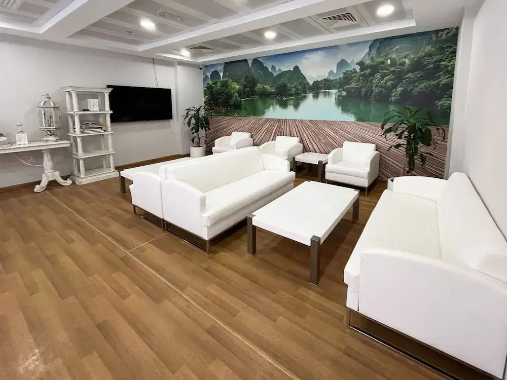 1 Bedroom in G24 - A Home Away From Home