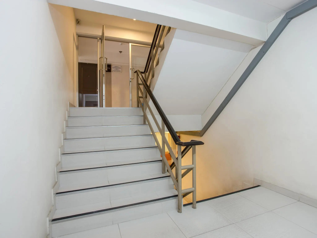 14 Avenue