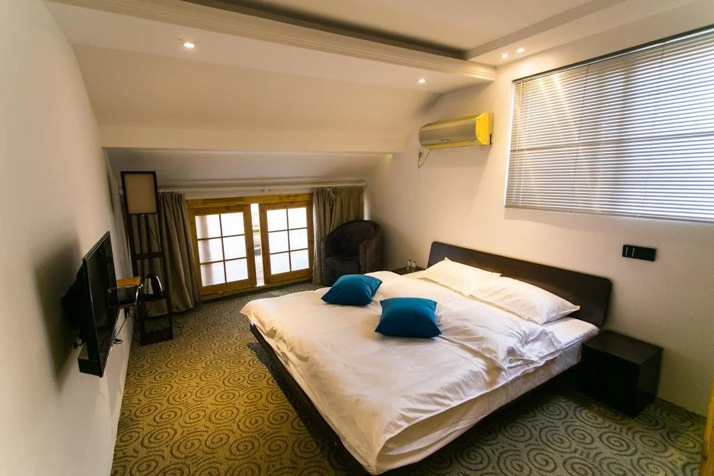 Tongli Yiyun Shuishe Boutique Hotel