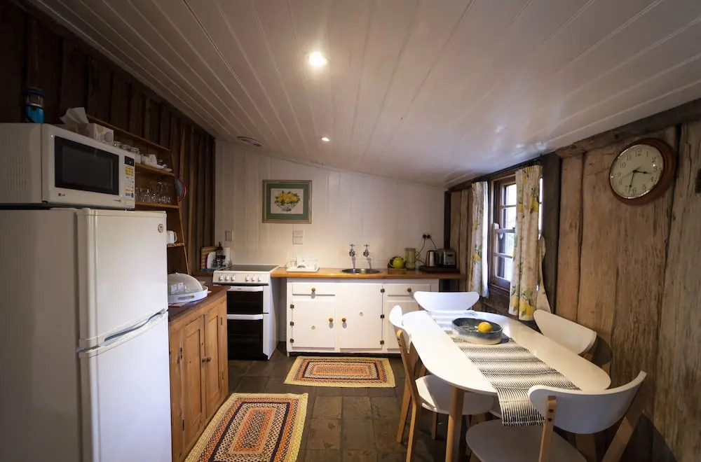 Camerons Cottage