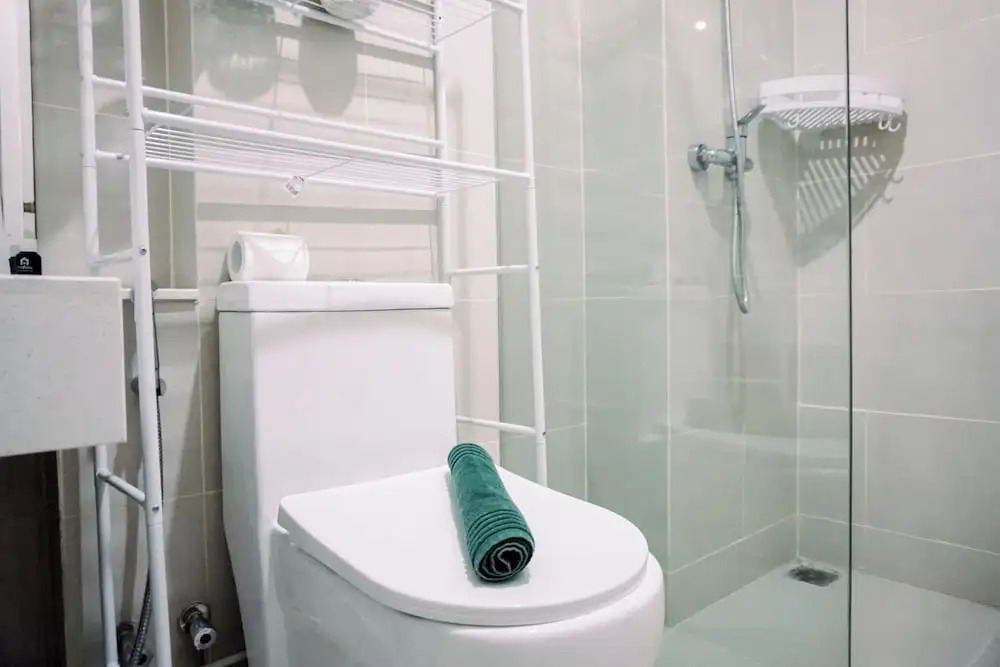 Homey And Cozy Studio Room Daan Mogot City Apartment