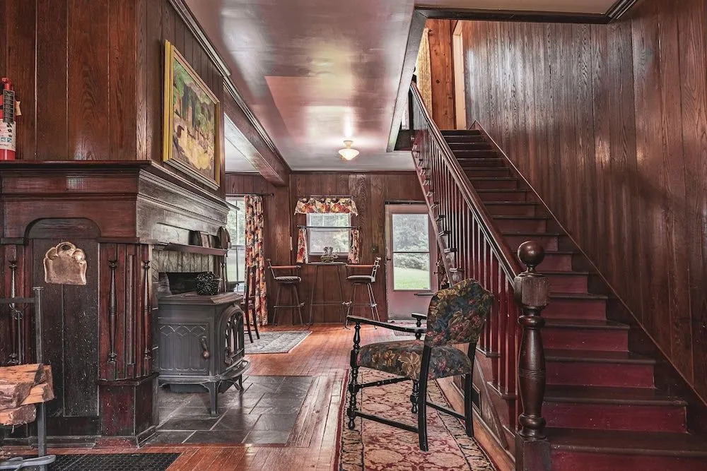 Black Mountain Inn
