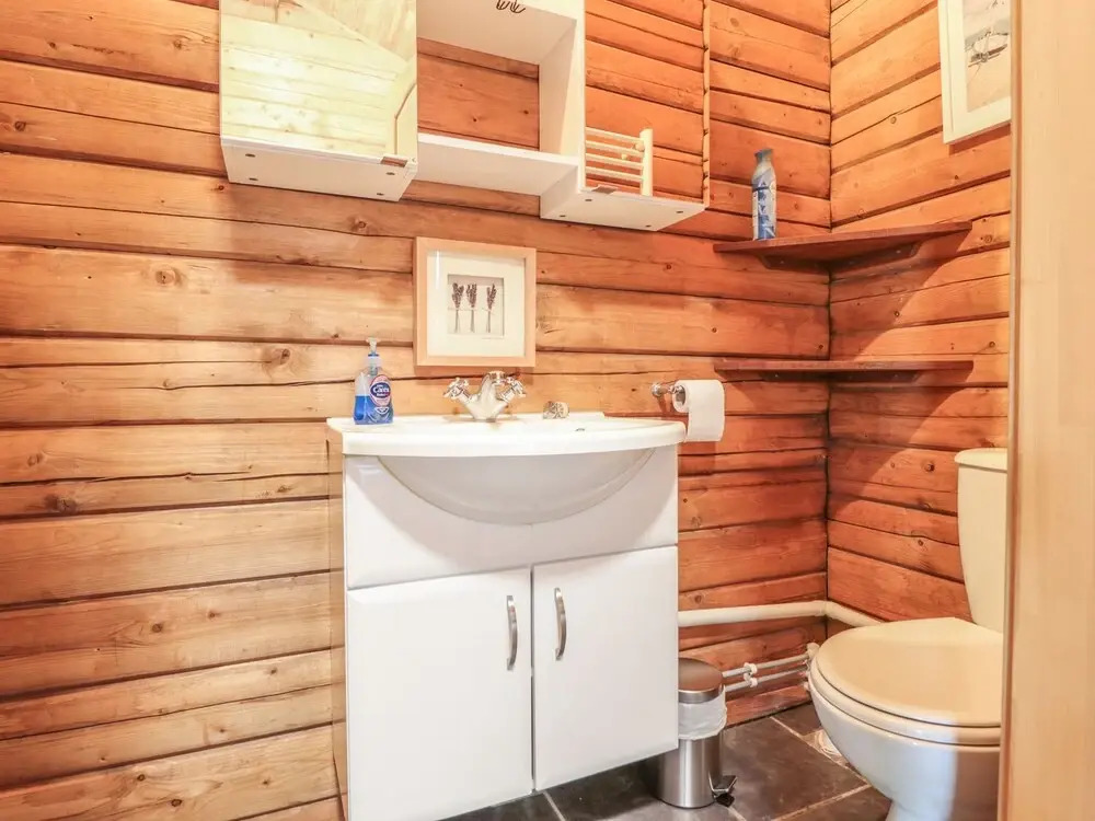Rookery Farm Cabin
