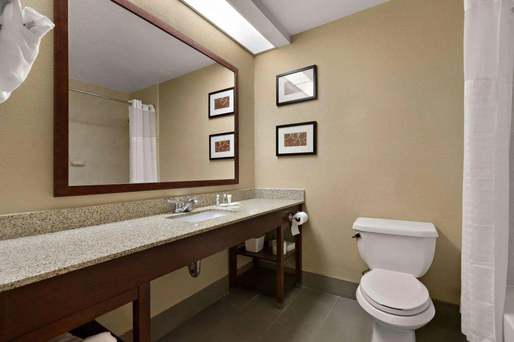 Comfort Inn Bordentown near NJ Turnpike