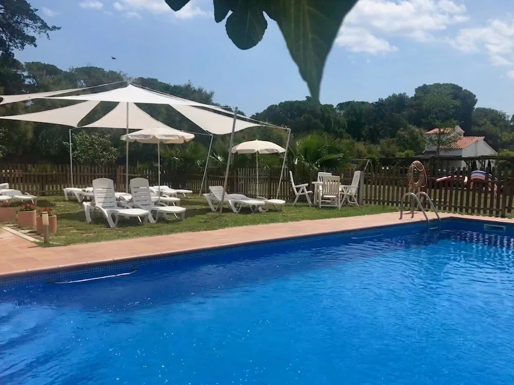 Studios Coll, Terrace & Pool