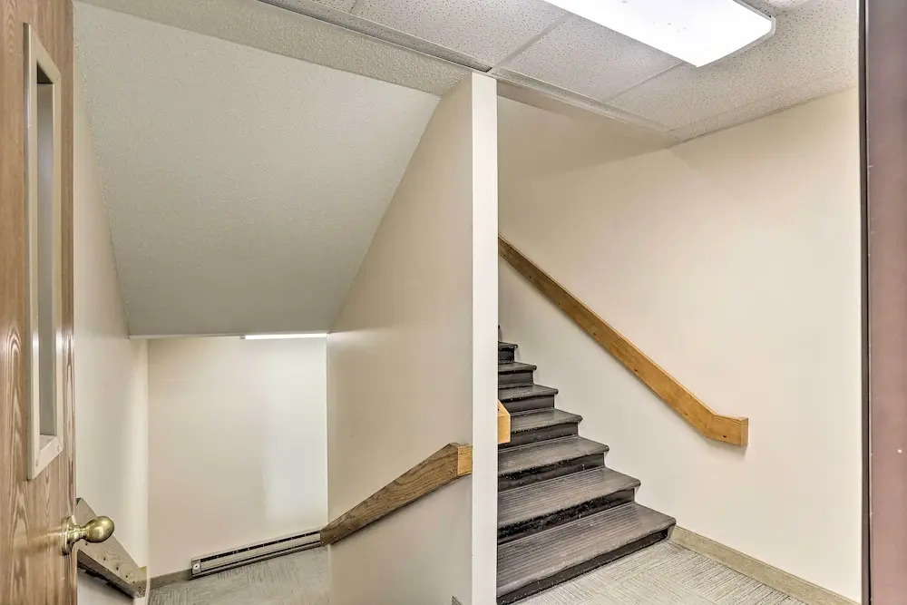 Walkable Lead Condo: 5 Mi to Terry Peak Ski Area!