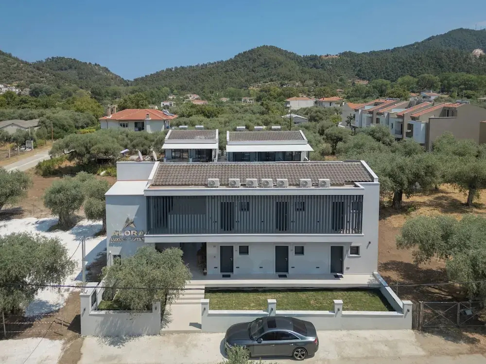 Alora Luxury Suites