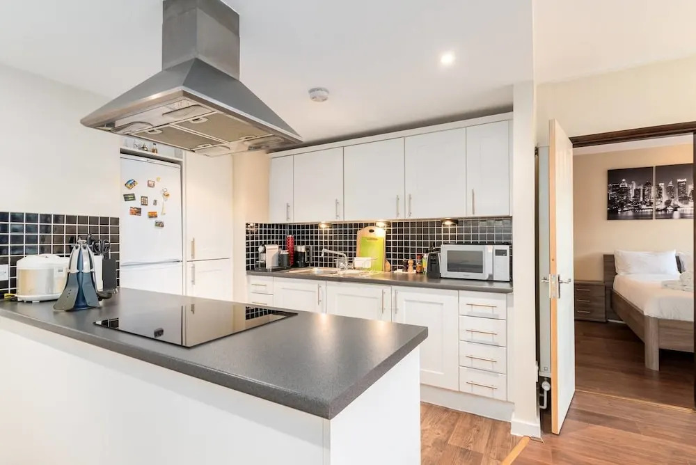 Beautiful Modern 2 bed Apartment