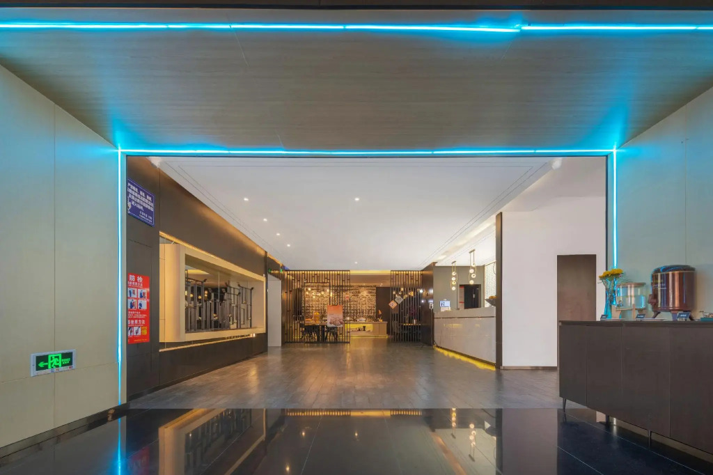 Orange Hotel (Xiamen Jimei Xuecun)