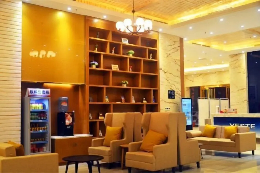 Yeste Hotel