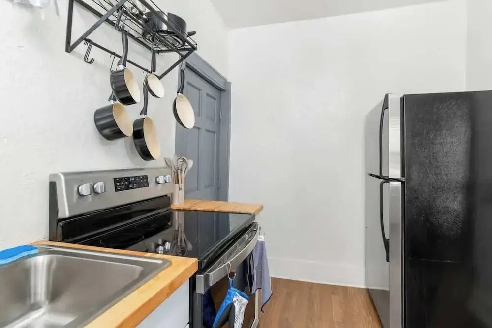 Charming 2-bedroom Home Lakeland